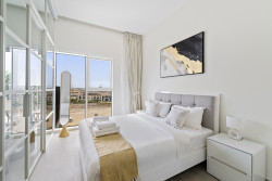 Chic 1-Bedroom Apartment at Golfville